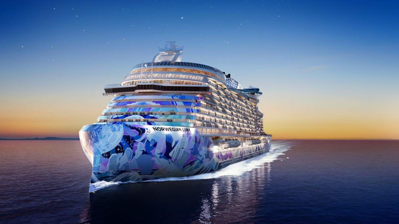 Norwegian Cruise Line’s New Hybrid Waterslide-Roller Coaster: Free & Ridiculously Fun